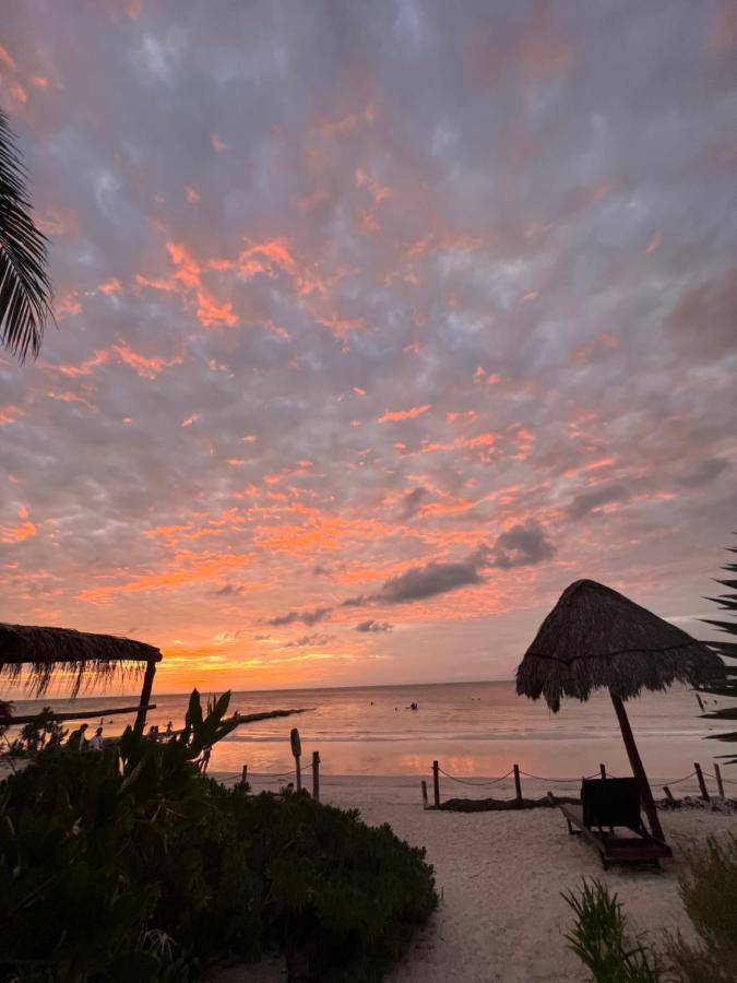 Casa Tom Tom - Adults Only Bed and Breakfast Isla Holbox Buitenkant foto