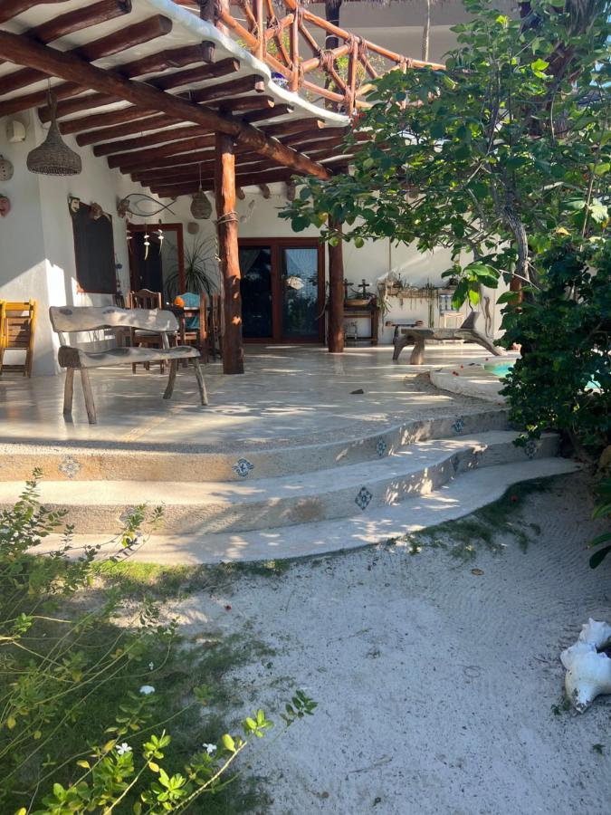 Casa Tom Tom - Adults Only Bed and Breakfast Isla Holbox Buitenkant foto