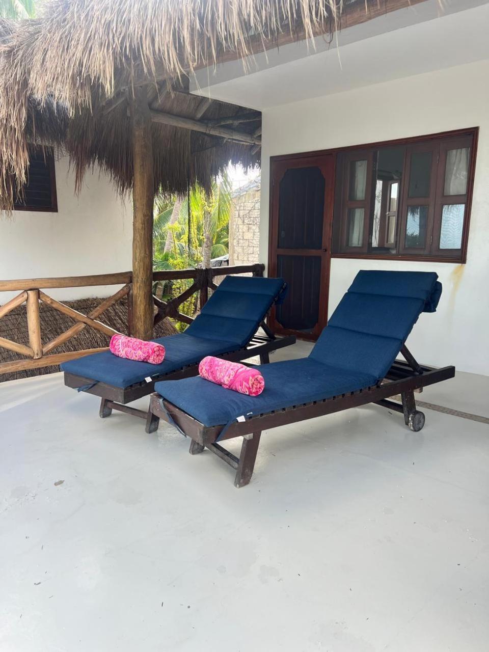 Casa Tom Tom - Adults Only Bed and Breakfast Isla Holbox Buitenkant foto